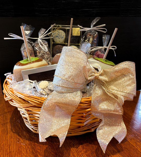 2025 Holiday $100 Gift Basket